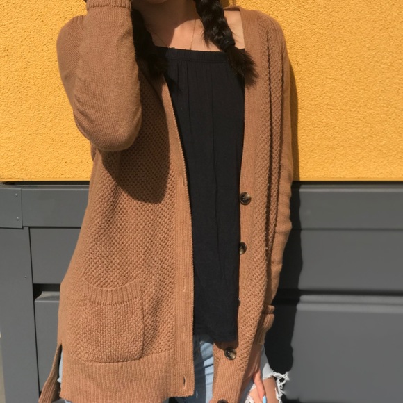 Cute brown cardigan - Picture 2 of 2